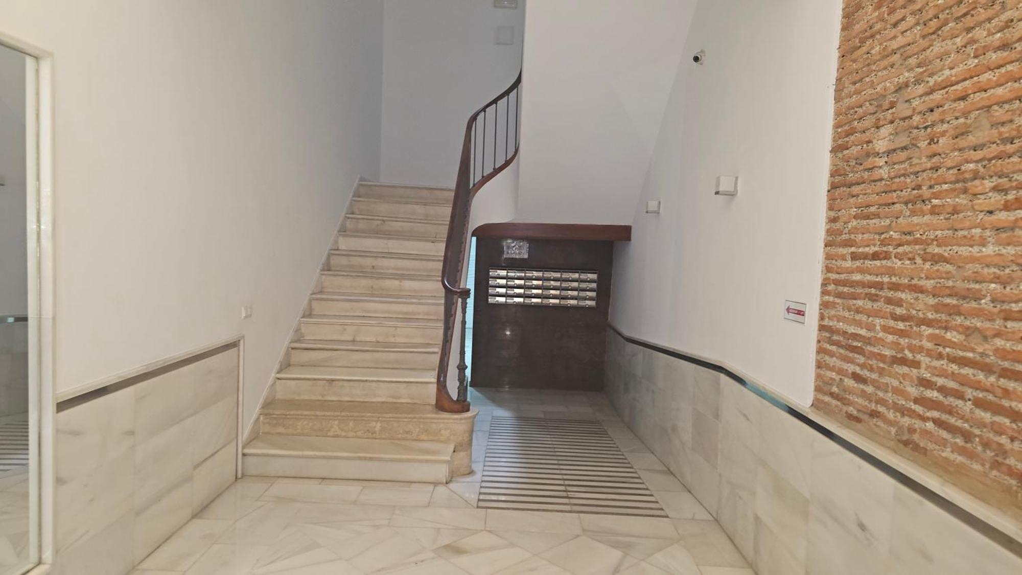 Chic Casa Cathedral At Calle Fresca 2-Bedroom Apartment In Malaga City Center ภายนอก รูปภาพ